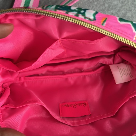 Lilly Pulitzer Run Around Crossbody Waist Belt Bag Soleil Pink Perfect Poppy New - Picture 11 of 17